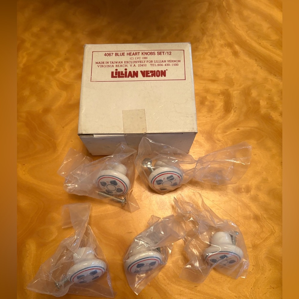 Lillian Vernon Vintage Cottagecore Blue & Red Heart Knobs Set of 5
